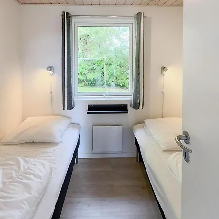 3 Bedroom Stunning In *